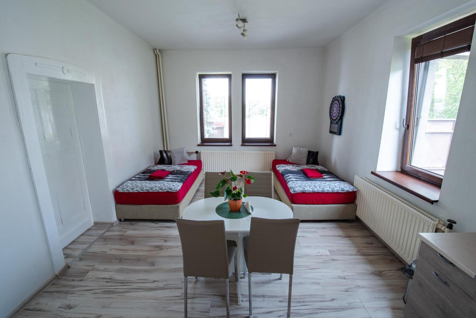 Horovicky Apartmany U Prochazku מראה חיצוני תמונה